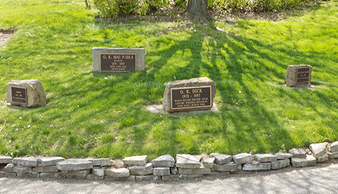Eagle Sticks Horse Graves