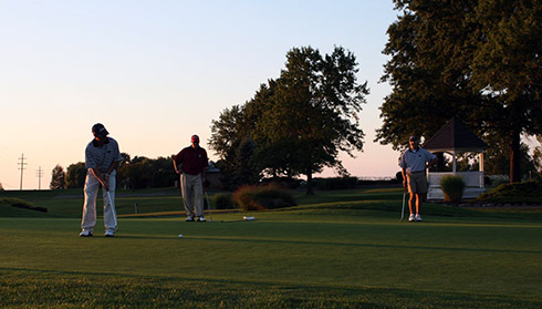 Final Putts at Lake View
