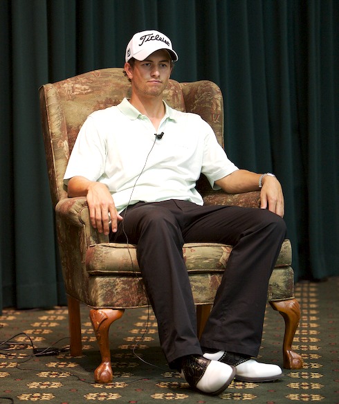 2K7 Memorial Adam Scott In Chair