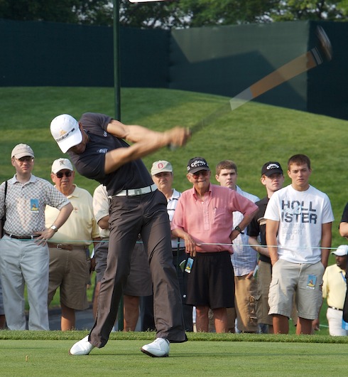 2K7 Memorial Camilo Villegas Follow Through