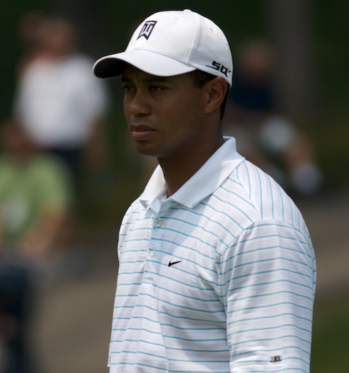 2K7 Memorial Tiger Woods Looking