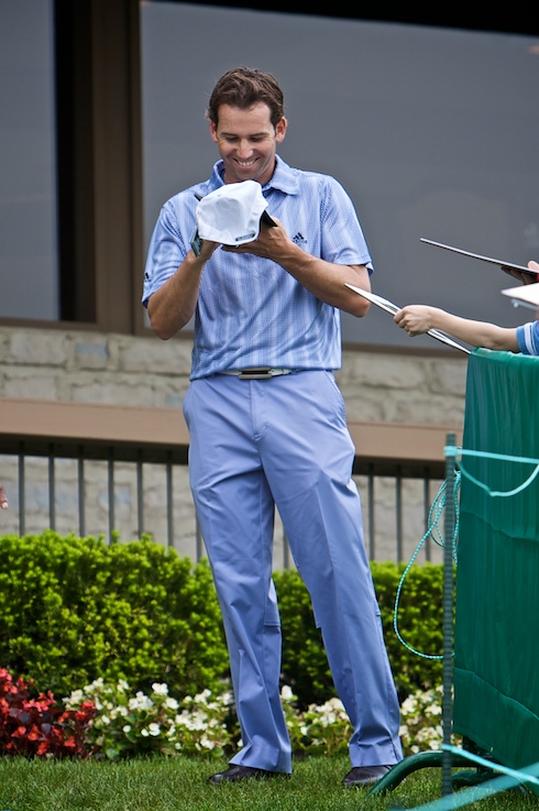 Sergio Autographing
