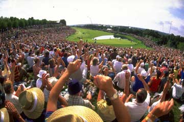 golf_crowd.jpg