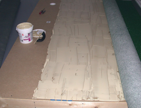 Putting Green Glue