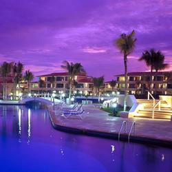 Moon Palace Golf and Spa Resort - Look no further than Moon Palace Golf & Spa Resort for action and excitement. Eight outdoor pools, two of them free-style, are among the largest pools in Mexico.