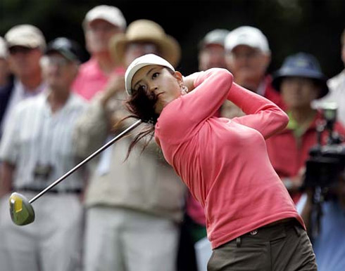 Michelle Wie Sectional Drive