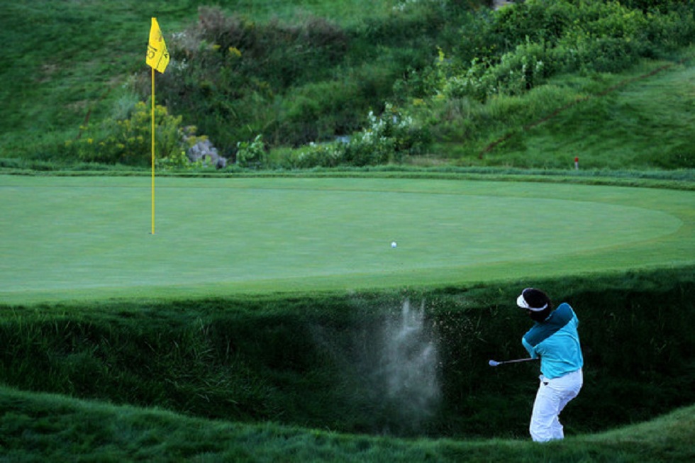 Bubba Watson PGA Playoff Bunker