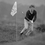 Tom Watson Chip at Pebble Beach